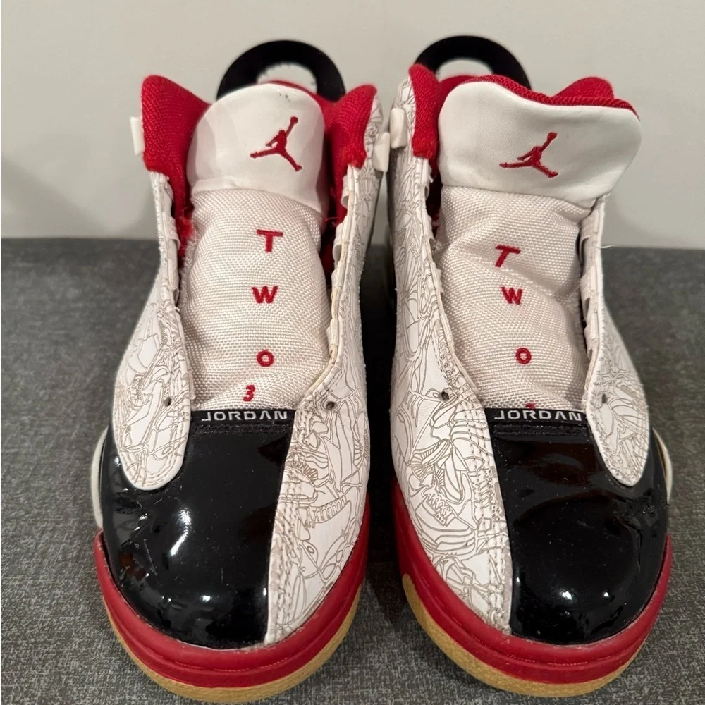 Jordan TWO 3 Dynamic Red-white Sneakers/size 7.5